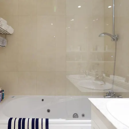 Vakantiehuis Garden House Frontline