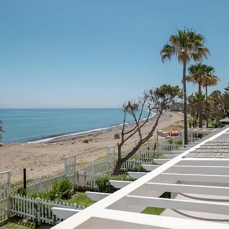 En Primera Linea De Playa * Estepona